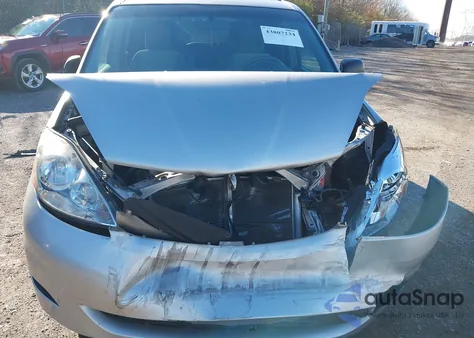 2010 Toyota Sienna Le из США, поврежденный, VIN 5TDKK4CC6AS335469